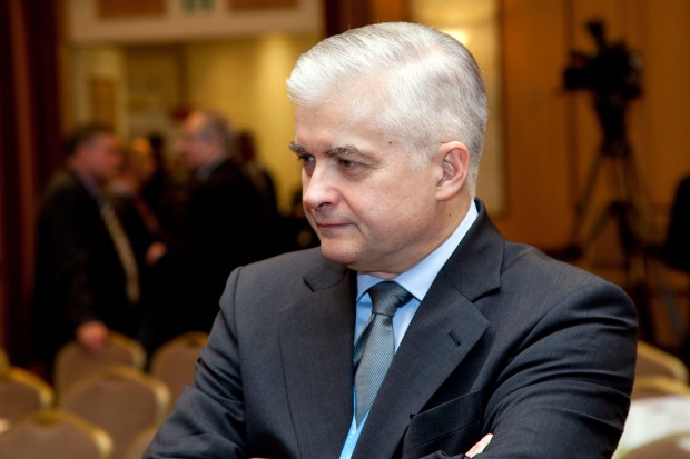 Włodzimierz Cimoszewicz: w MZ szykuje się skandal ws. wywozu leków