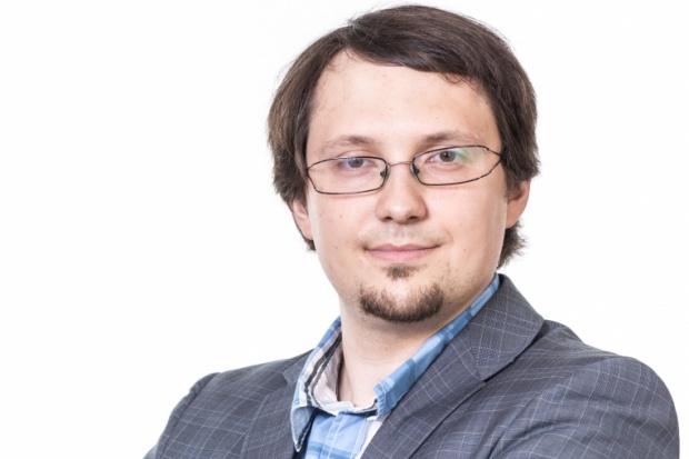 Dr Dawid Nidzworski - autor wynalazku. Fot. UG Osobisty czujnik grypy?
