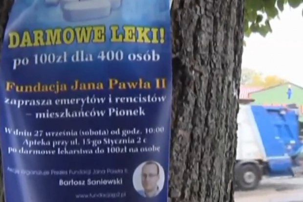 W 2014 r. Bartosz Saniewski rodawał seniorom darmowe leki. Fot.prscr Rozdawał darmowe leki, został ukarany. Teraz sprawa wraca