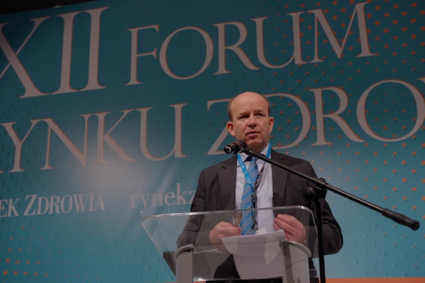 Konstanty Radziwiłł podczas XII Forum Rynku Zdrowia w Warszawie Do systemu ochrony zdrowia zbyt mocno wchodzi polityka