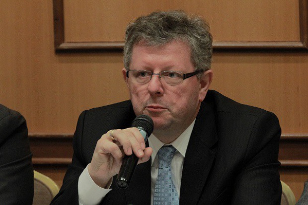 Szef aptekarzy o opiece farmaceutycznej Szef aptekarzy m.in. o opiece farmaceutycznej