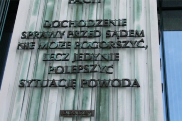 Zawiniła opieszałość OIA, czy reklamowanie się apteki?