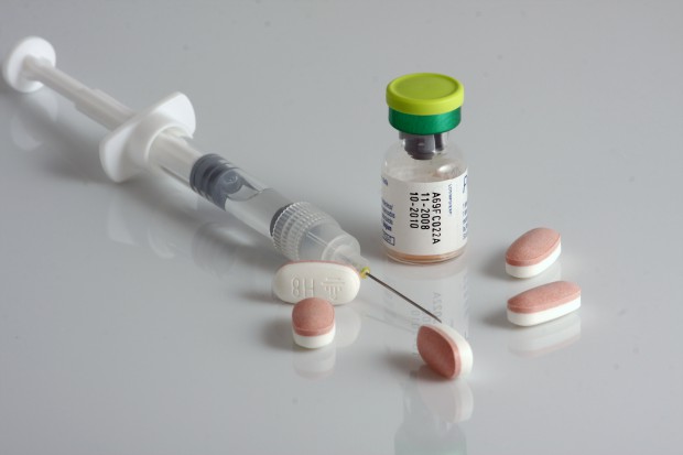 Ekspert: nowe szczepionki zmniejszą koszty związane z leczeniem powikłań 