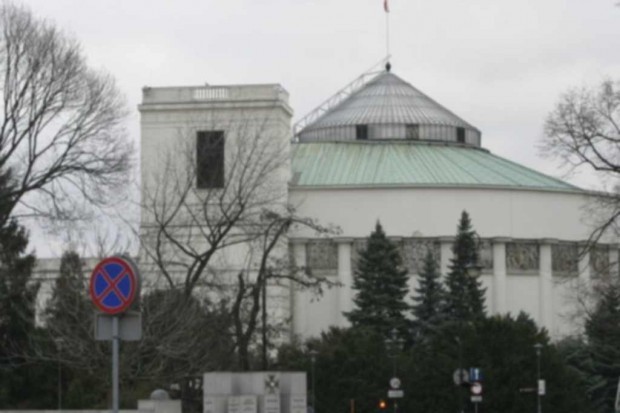 Komisja Zdrowia nie poparła zmian w prawie farmaceutycznym proponowanych przez NRA Komisja Zdrowia przeciwko poprawce NRA