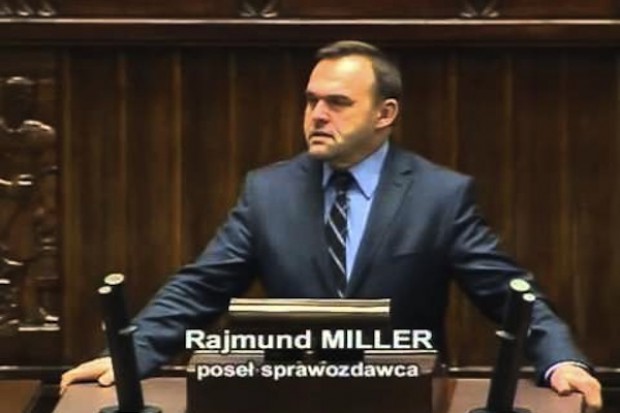 Poseł o zmianach w prawie farmaceutycznym Prawo farmaceutyczne wejdzie w życie już w wakacje?