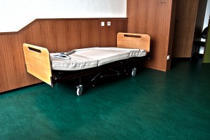 Szpitale będą musiały zaprzestać prowadzenia aptek otwartych (fot. archiwum) Szpitale nie będą mogły prowadzić aptek ogólnodostępnych po 1 sierpnia