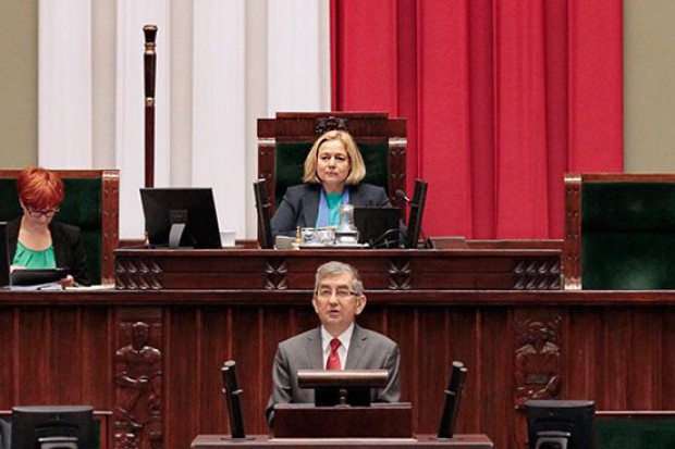 Wanda Nowicka w Sejmie (fot. wandanowicka.eu) Wanda Nowicka nazwała aptekarzy sprzedawcami. NRA oburzona