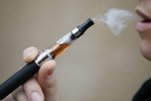 Badanie: szkodliwe substancje w liquidach do e-papierosów