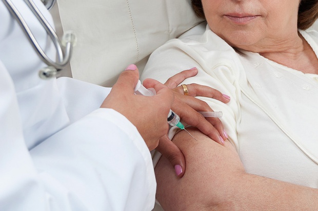 Nucala jest lekiem do stosowania uzupełniającego w leczeniu astmy FDA zatwierdziła Nucala (mepolizumab) dla chorych na astmę