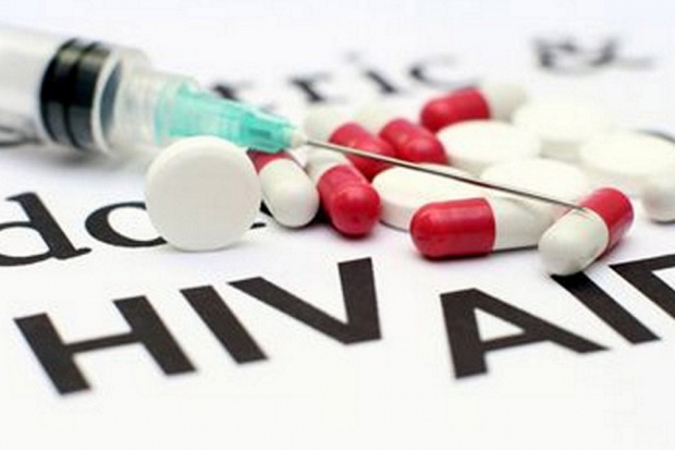 Z roku na rok obserwuje się regularny spadek liczby zakażeń, jednak jego tempo jest zbyt wolne - czytamy. ONZ apeluje do USA, aby nadal łożyły na walkę z AIDS