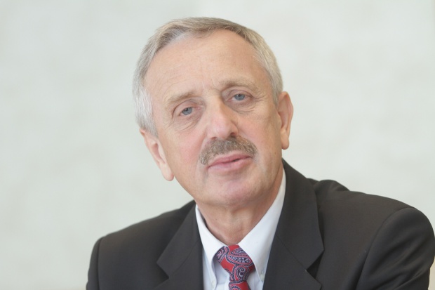Były już konsultant krajowy ds. reumatologii Prof. Witold Tłustochowicz nie jest już konsultantem. Dlaczego?