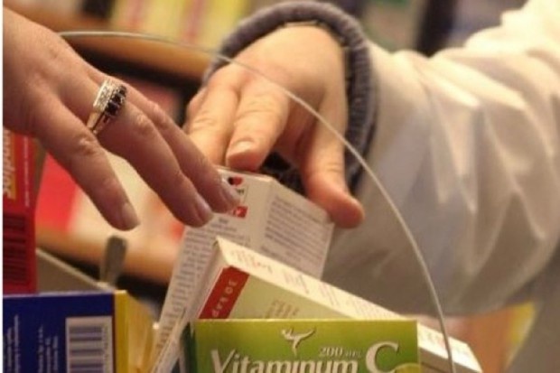 Polacy po kurację antybiotykową siegają zdecydowanie za często - wynika z badań. Badania: lekarze zbyt często niepotrzebnie przepisują antybiotyki