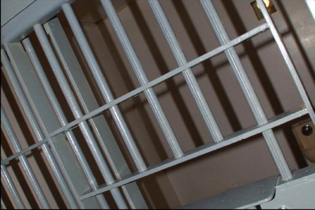Jest to pierwsze opracowanie obrazujące, w jakim stopniu przyjmowanie leków psychotropowych wpływa na agresywne zachowania więźniów Badania: więźniowe po lekach psychotropowych zachowują sie spokojniej
