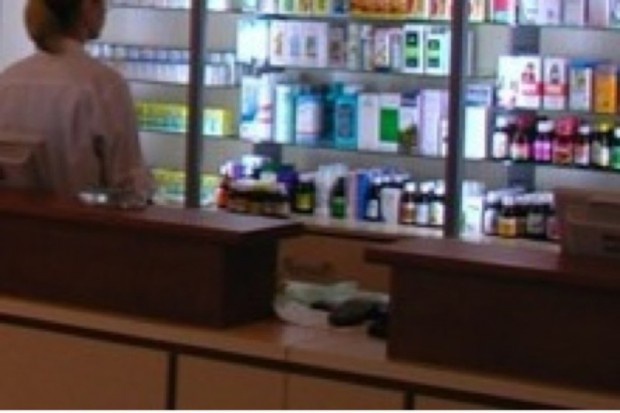Nowe prawo farmaceutyczne ma ukrócić m.in nielegalny obrót lekami. Nie-farmaceuta może być równie dobrze handlarzem pietruszką