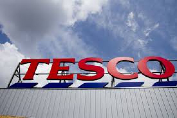 Tesco wprowadza nową linię kosmetyków Tesco wprowadza markę kosmetyków i suplementów na wyłączność