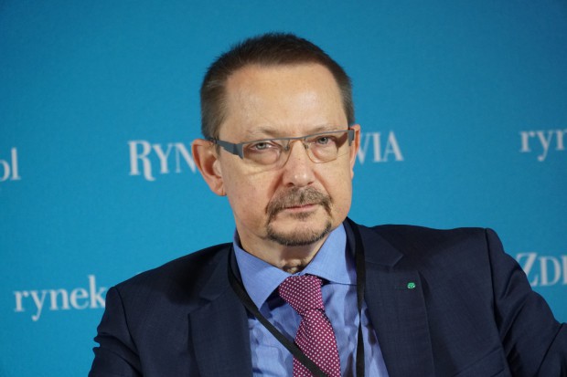 Podmioty, które złożyły aplikacje do uczestnictwa w pilotażu spodziewają się też, że wycena procedur będzie na tyle większa, iż pozwoli zatrudnić koordynatora Jacek Krajewski: lekarze POZ chcą pilotażu, bo...