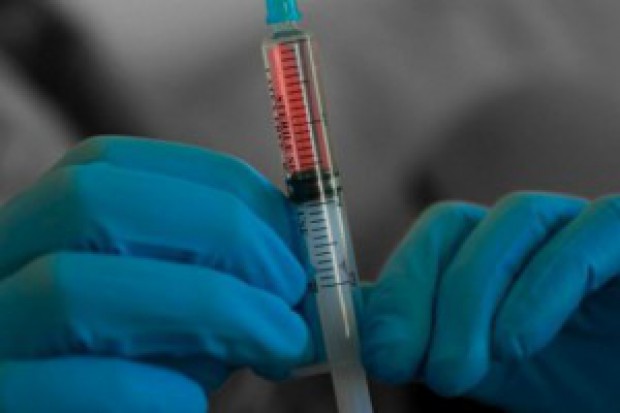 Mężczyzna był w stanie kupić lek Juvederm oraz Botox od producenta podając się za innego lekarza (Fot. Archiwum) USA: 8 lat więzienia za nielegalne aplikowanie botoksu
