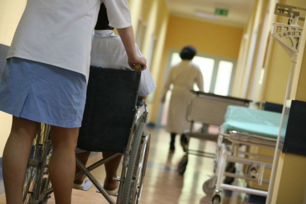 Zmiany wprowadzone w projekcie są rezultatem opracowania „Strategii na rzecz rozwoju pielęgniarska i położnictwa w Polsce” (Fot. Archiwum) MZ: projekt dot. pielęgniarek i położnych w lecznictwie szpitalnym