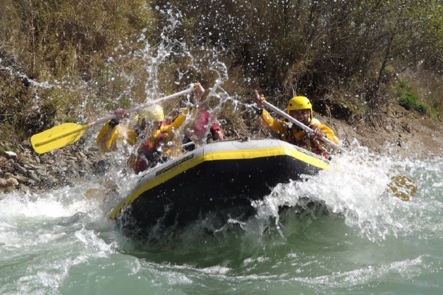 Izba zaprasza na rafting (fot. archiwum) Mistrzostwa Polski Farmaceutów w Raftingu