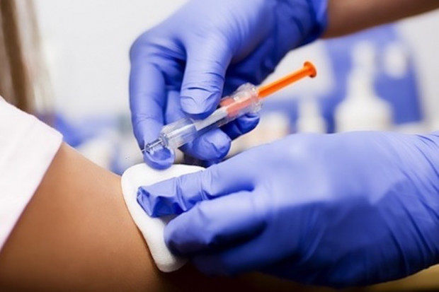 Problemy dotyczą preparatów przeciwko odrze, ospie, HPV, a nawet grypie (Fot. Archiwum) Na rynku brakuje szczepionek. Nie ma ich w hurtowniach i aptekach