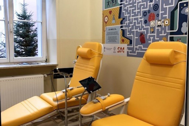 Z wyjątkowej przestrzeni mogą korzystać pacjenci chorzy na SM (Fot. Materiały prasowe) Łódź: sala podań leków dla chorych na SM
