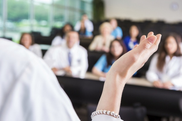 Kształtowanie postaw prozdrowotnych odbywa się na wielu zajęciach edukacyjnych - argumentuje MEN (Fot. Archiwum) MEN przeciwny wprowadzeniu przedmiotu „wiedza o zdrowiu”