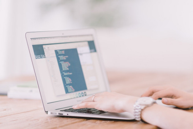 Izba zaprasza na szkoleniowe w formie webinaru (Fot. Pixabay) Punktowany webinar dla farmaceutów. 6 maja