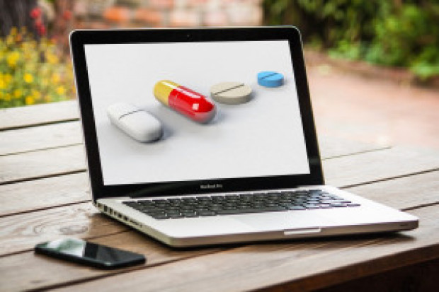 Najbardziej świadomymi użytkownikami korzystającymi z usług aptek internetowych okazali się Niemcy (Fot. Pixabay) Rośnie zaufanie Polaków do telekonsultacji medycznych