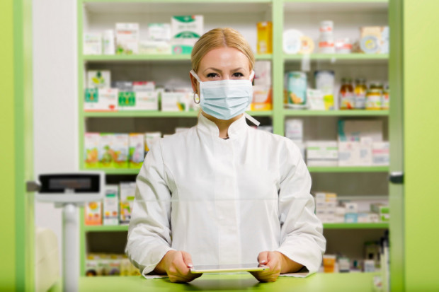 ŚIA: zasady stosowania przepisów zapobiegających COVID-19 w aptekach
