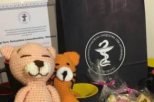 Wyróżniono dwoje farmaceutów: Romualdę Lewandowską - Wetoszkę i Marka Koniecznego (fot. ZOIA) ZOIA: Podsumowanie akcji Paka dla zwierzaka. Nagrodzeni farmaceuci