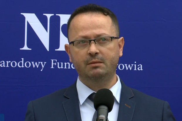 Koordynowana opieka nad pacjentem nie tylko onkologicznym, ale również onkologicznym jest na całym świecie jest standardem, jest wyznacznikiem - mówi Szymon Chrostowski (fot. LJ) W całej rozciągłości popieramy krajową sieć onkologiczną