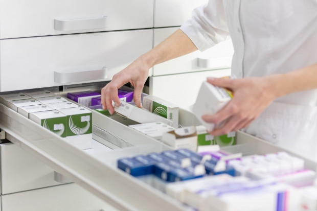 Koncerny farmaceutyczne wydają krocie na badania kliniczne w Polsce