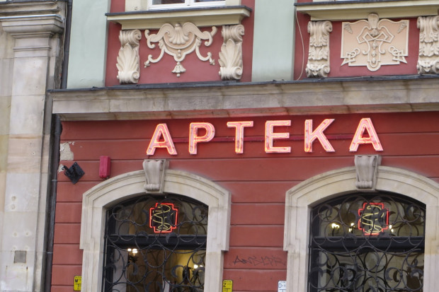 Farmaceuta postanowił zebrać dowody na nieprawidłowości w aptekach (fot. LJ/ PTWP) Anonimowy Formularz Alarmowy: by wykazać skalę nieprawidłowości w aptekach