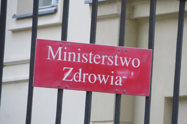 MZ zliczyło przypadki zakażenia wariantem Delta w Polsce